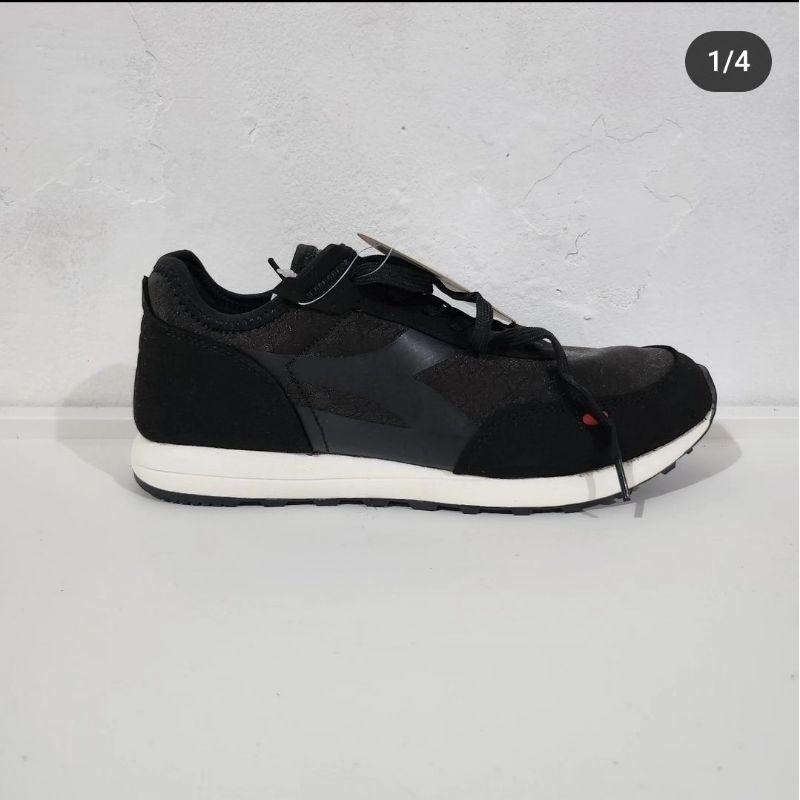 Diadora Black size 40 41 42 43 44 / Faith Epoca Erasmo Fern Eterno Flano Erberto / sneakers sepatu r