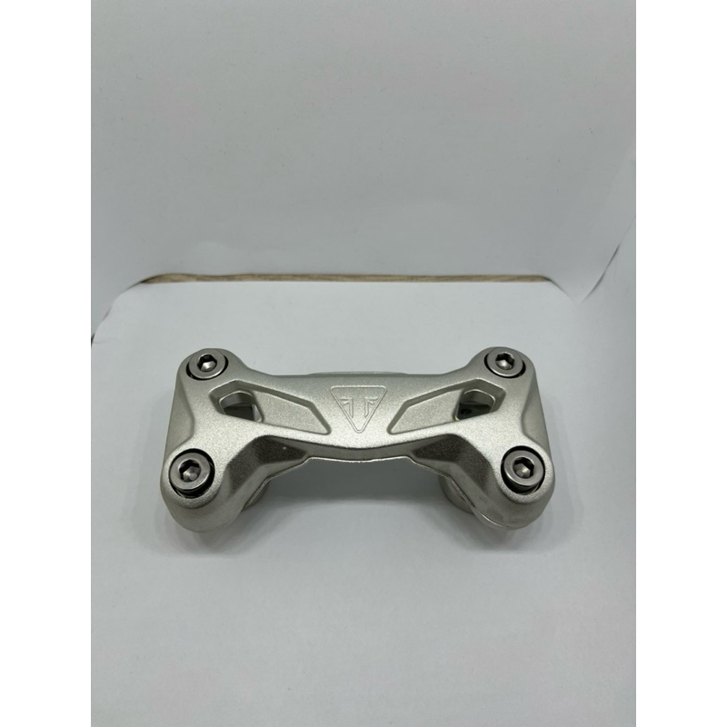 Raiser Triumph Original Copotan Motor