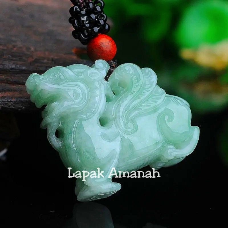 Liontin Giok Burma Tipe A Natural Lucky Asli