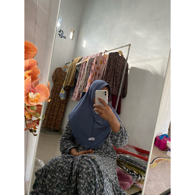 

khimar kinan ped dan non ped ukuran M