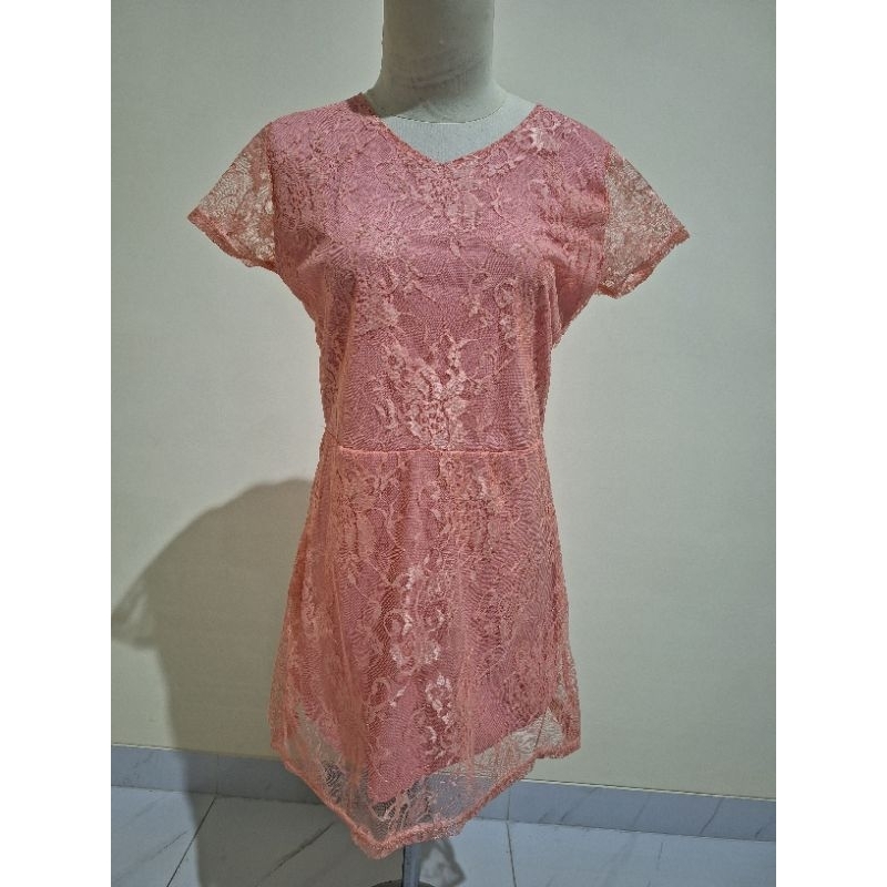 DRESS BRUKAT SALEM/PEACH