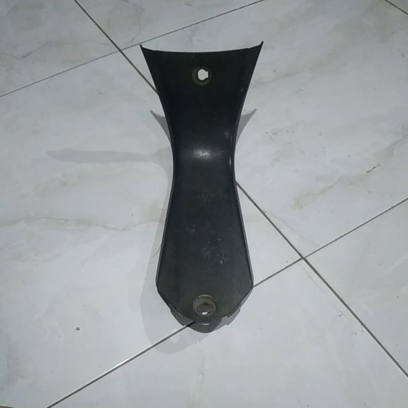 cover tengah legsil motor tvs bekas original