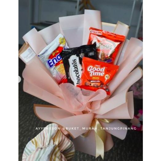 Buket Snack Kertas Pink Muda