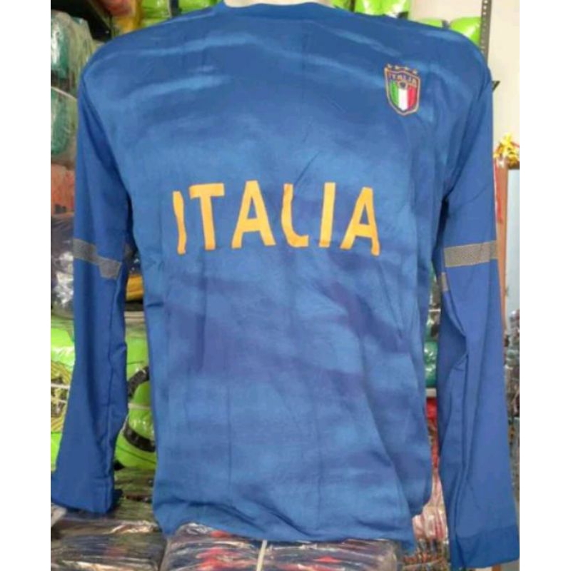 Jersey Timnas Italia panjang