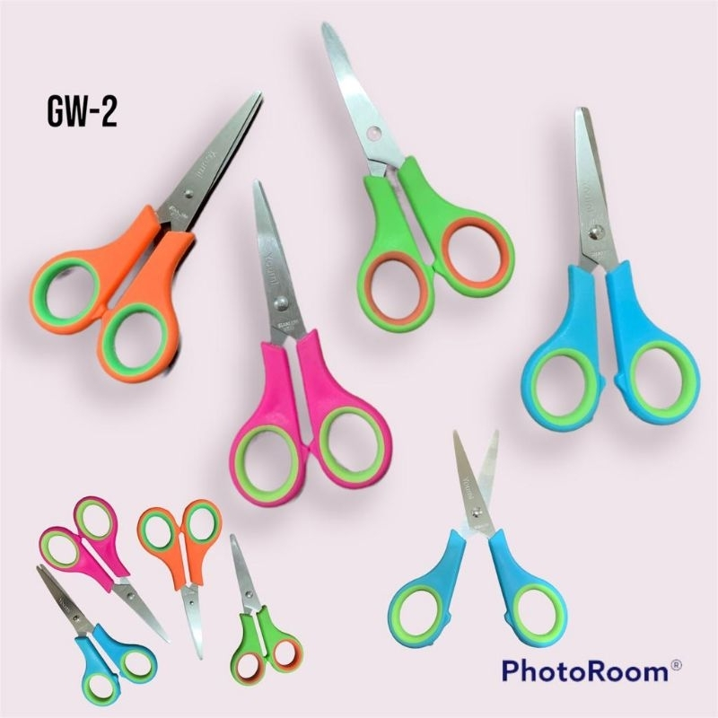 

Gunting Kecil Warna 1 Renteng (isi 12 pcs) Harga Kulakan Sales Tajam