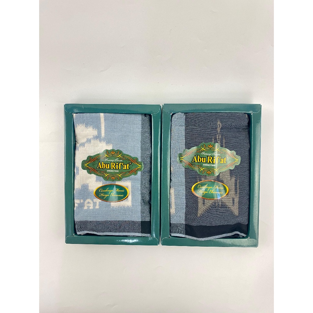 Sarung Abu Rifat Motif Kembang Bali