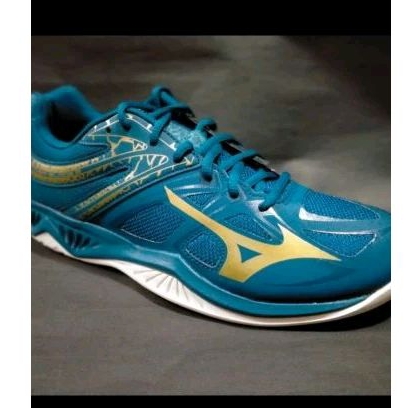 sepatu voly Mizuno thunder blade original