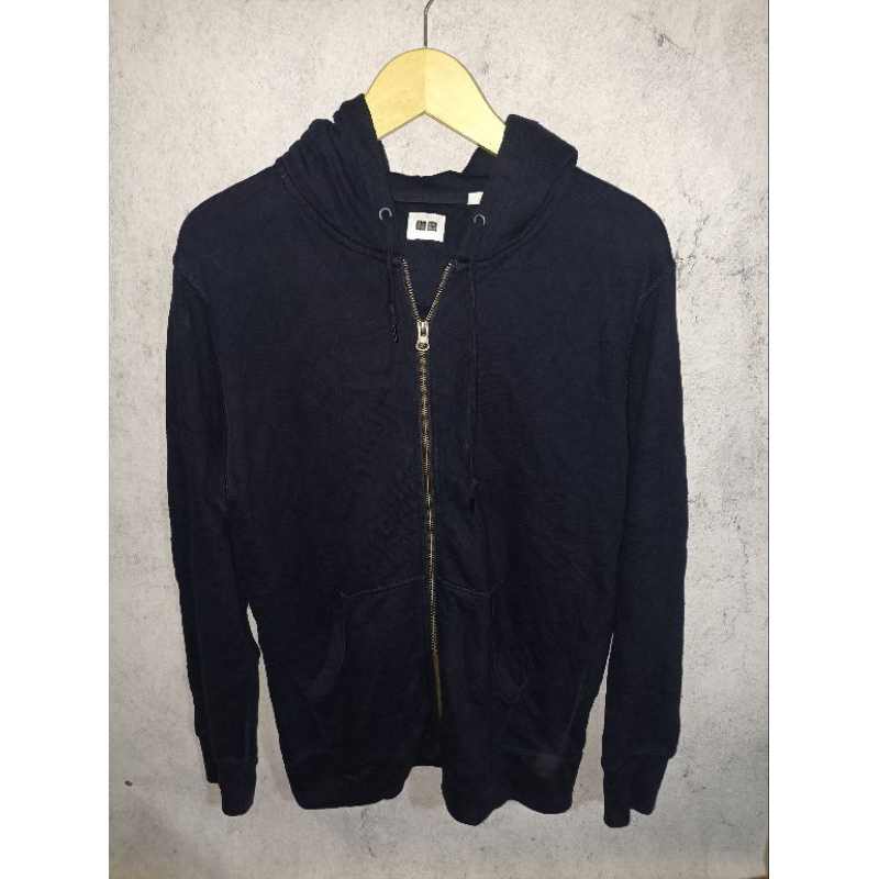 hoodie zipper uniqlo hitam