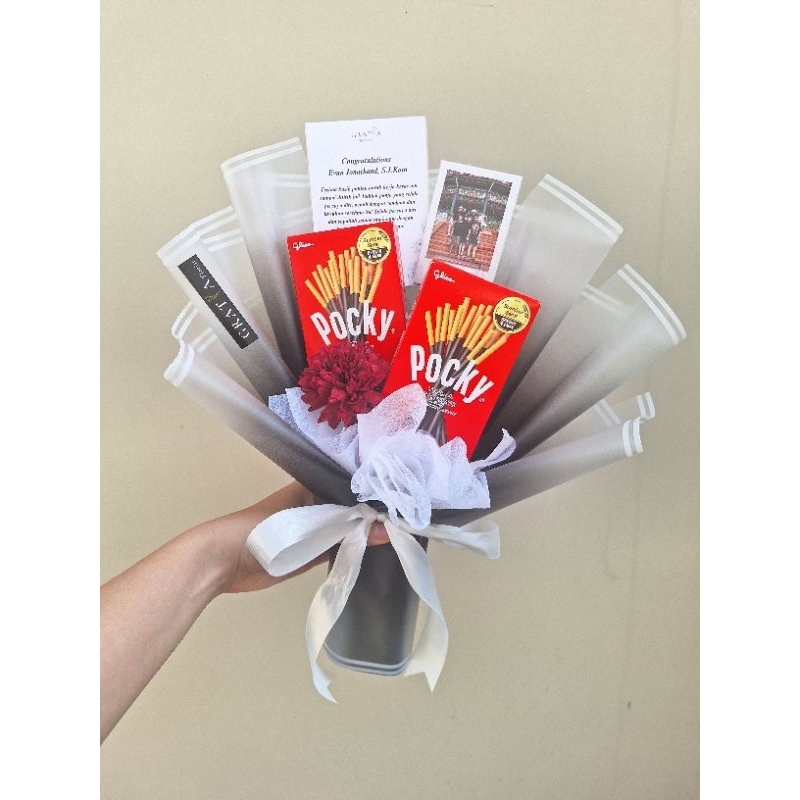 

GratiaFlorist - SNACK BOUQUET POCKY / BUKET WISUDA SNACK /BUKET WISUDA POCKY