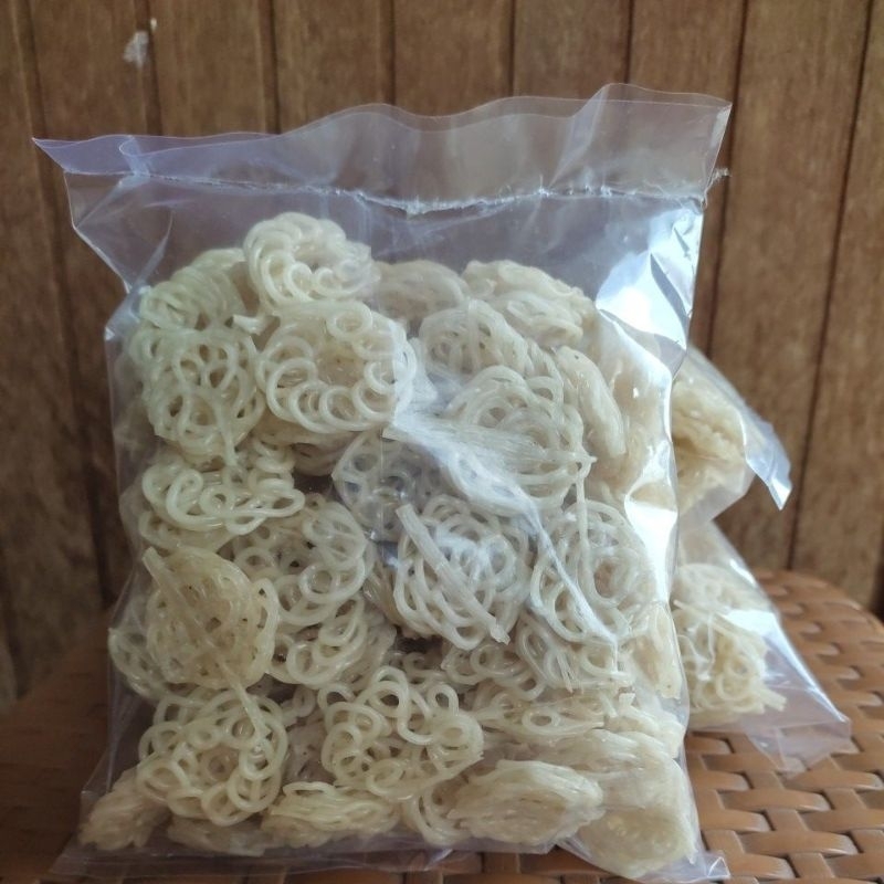 

Kerupuk Mawar Mentah 250Gr - Kerupuk seblak Rafael Babangi mentah 250 gram bahan seblak Rafael