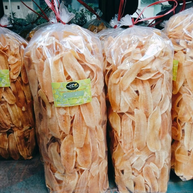 

RB WAJIB BACA DESKRIPSI KERIPIK PISANG GRADE (A) KRIPIK PISANG KEPOK ORIGINAL ASIN GURIH 500g