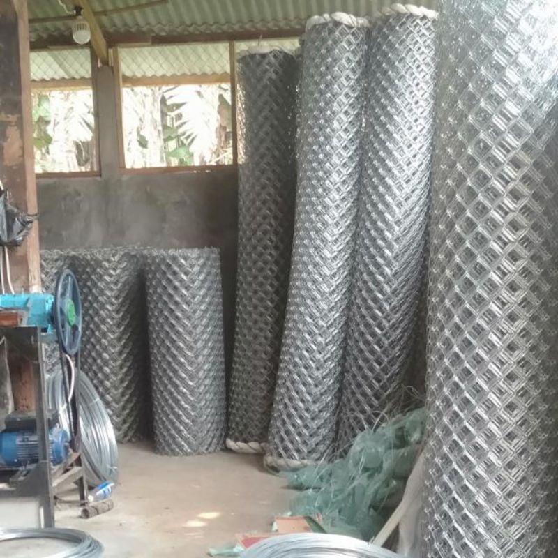 Kawat Harmonika Galvanis 1,6mm (Bwg 16) Kotak/Lubang 5cm x5cm