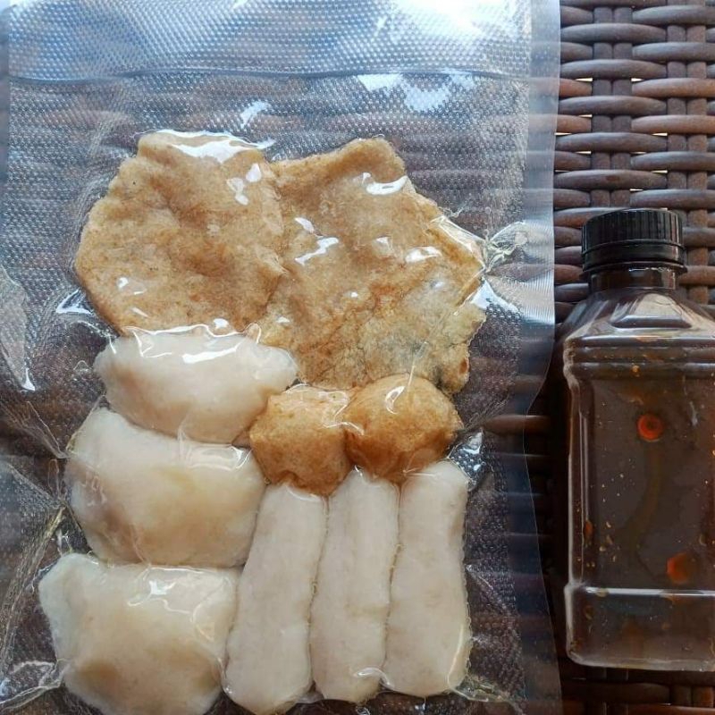 

Pempek Ikan Tenggiri Garuda