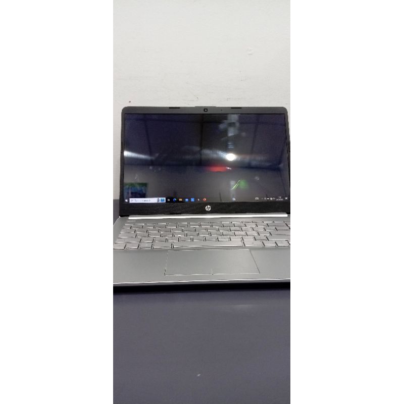laptop HP 14s-dk0xxx