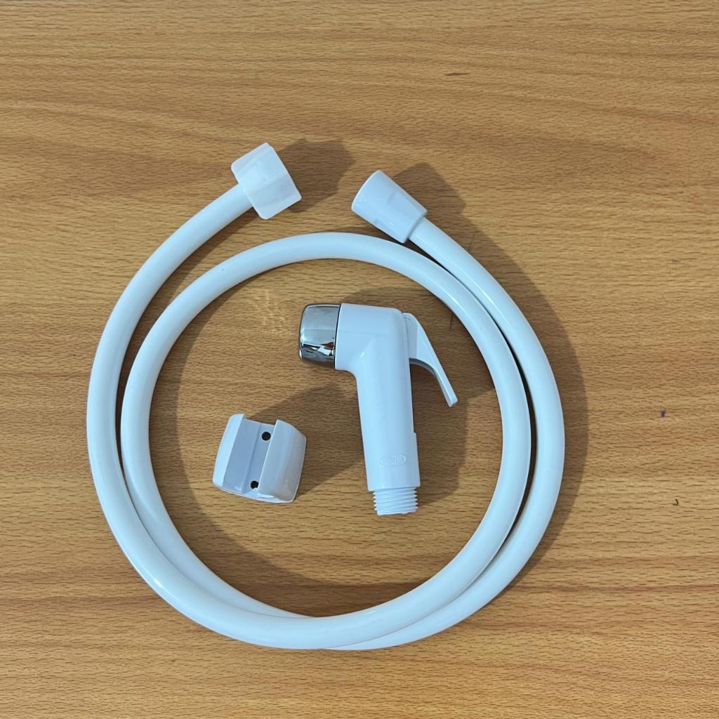 SHOWER BIDET TOILET 1 SET KOMPLIT SELANG 120 CM/ JET SHOWER BIDET TOILET PUTIH / JET SHOWER TOILET