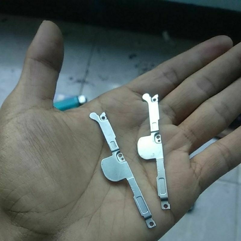 Seng penutup soket Bekas Samsung A10s