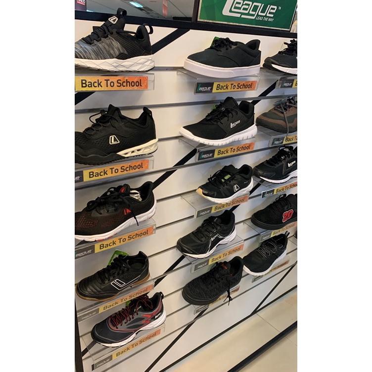 Produk Original  CUCI GUDANG SEPATU LEAGUE