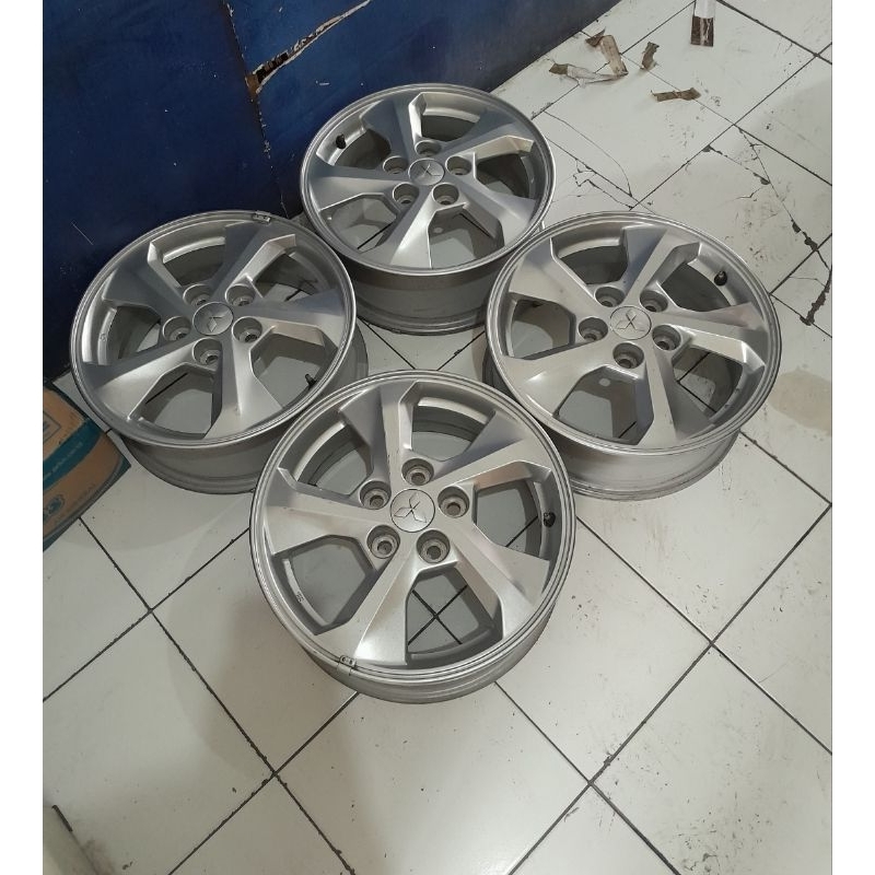 velg mobil bekas ori x pander ring 16 pcd 5x114,3 lebar 6 et 46