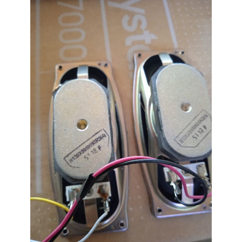 SPEAKER TV LED POLYTRON 32 inch