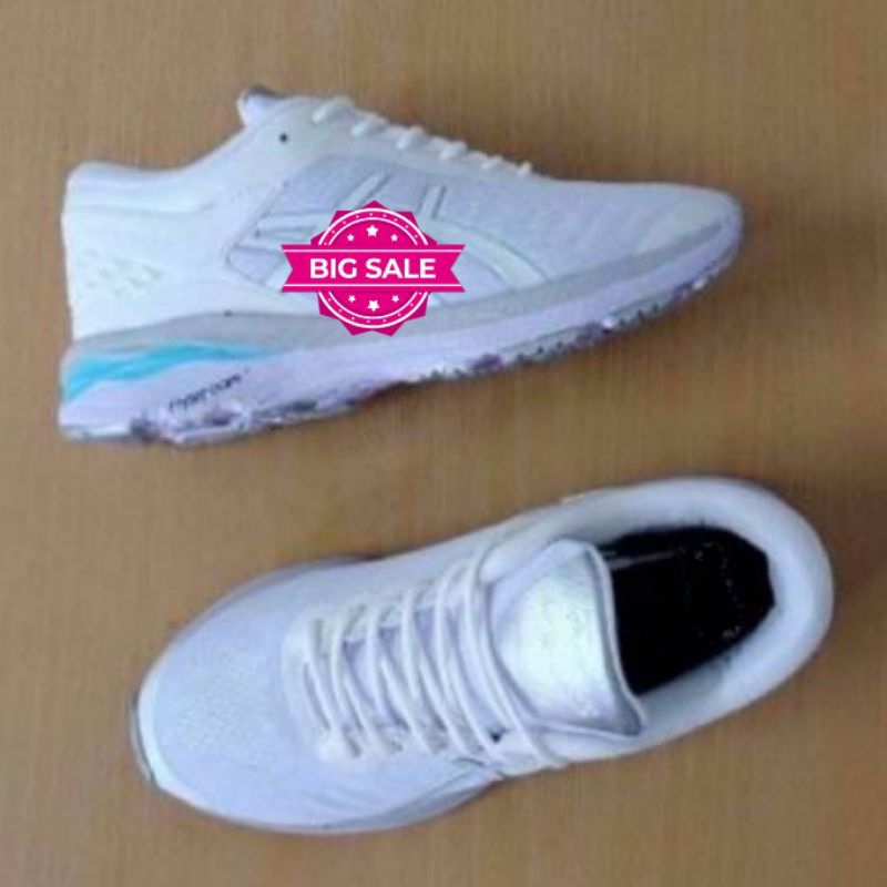 Sepatu Olahraga Voli Wanita Sepatu Volly Wanita Sepatu Olahraga Wanita SEPATU PUTIH