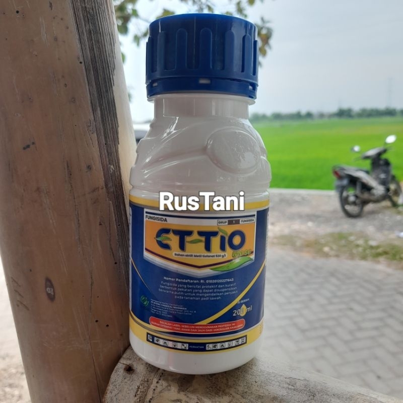 Fungisida ET-TIO 520SC 200ml bahan aktif : Metil tiofanat 520g/l