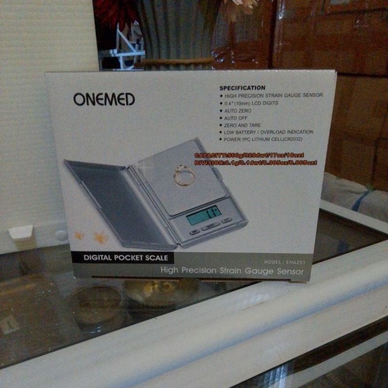 Digital pocket scale