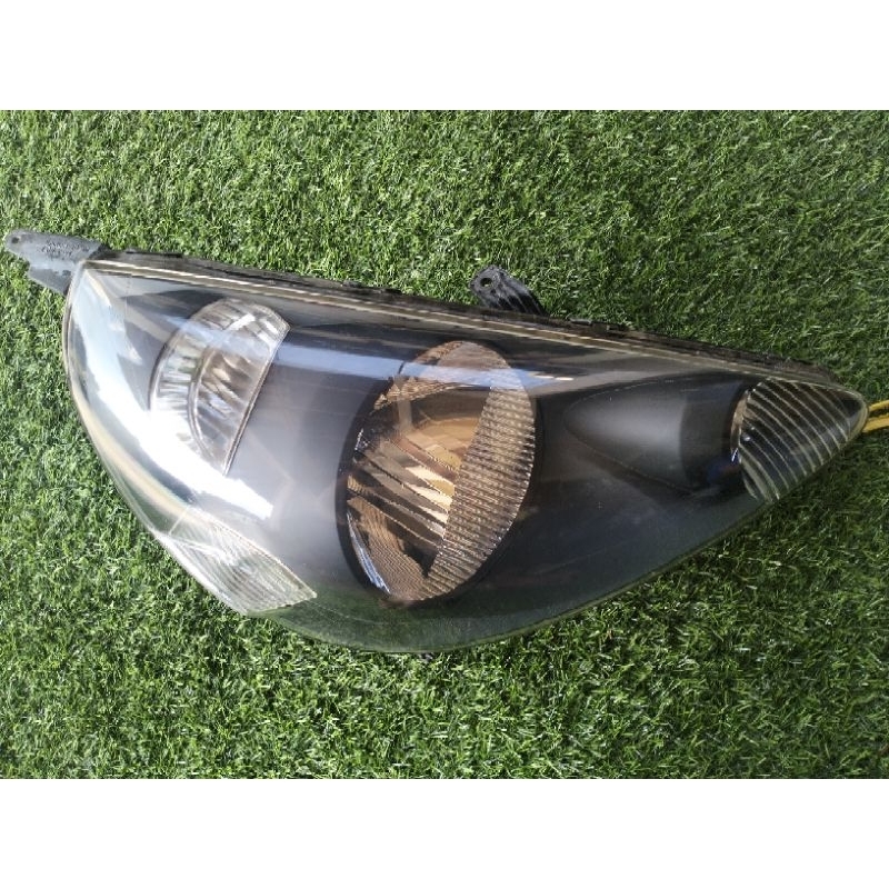 HeadLamp Lampu Depan Honda Jazz 2005 2006 2007