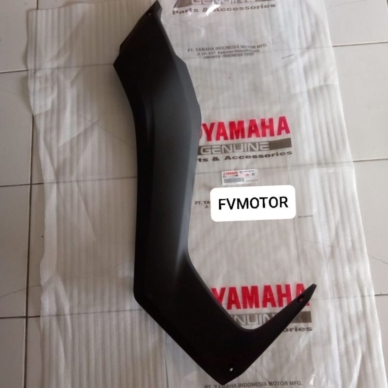 Coverside 3 4 cover body tengah delta kanan / kiri Gitaran N Max New hitam doff ori YGP B6H-F1731-00