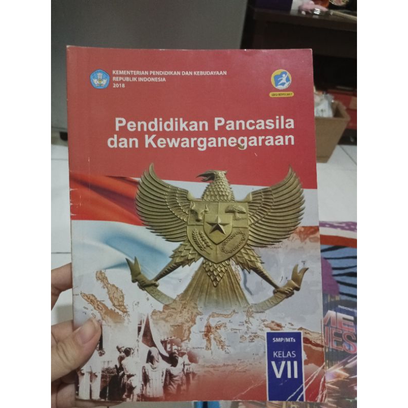 

PPKN kelas 7 kurikulum K13