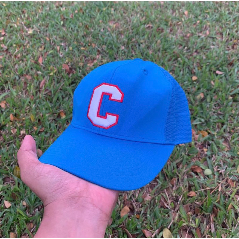 TOPI VINTAGE LAWAS USA UNIQLO CAPS CAMPUR