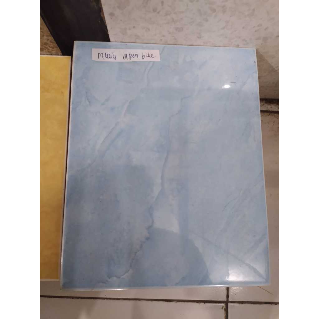 KERAMIK MULIA ALPEN BLUE UK.20X25 GLOSSY LANTAI KERAMIK