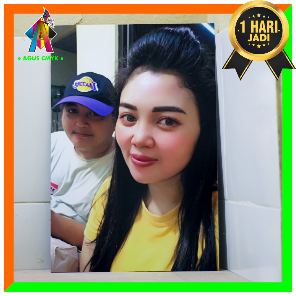 CETAK FOTO / PRINT FOTO BINGKAI KAYU UKURAN 20 R / 40 X 60 CM