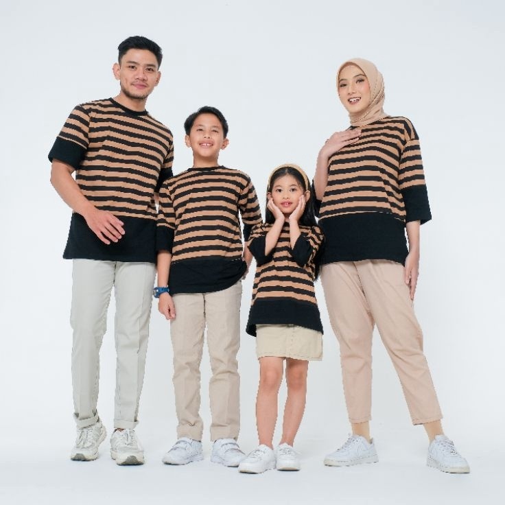 Baju Kaos Family Set Atasan Sarimbit Keluarga Anak Ibu Ayah