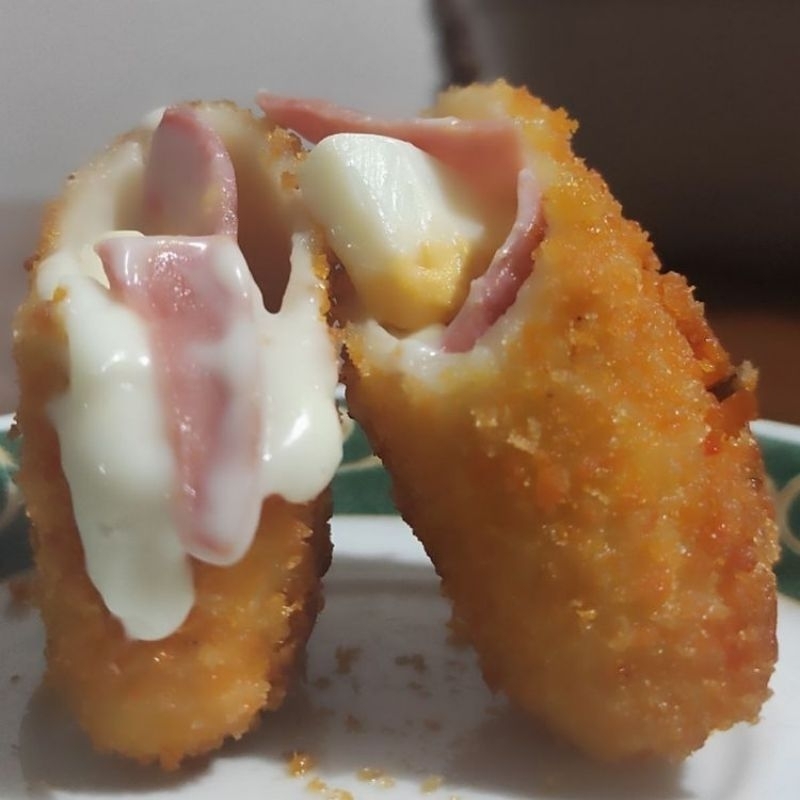 

Frozen Risoles Mayonaise