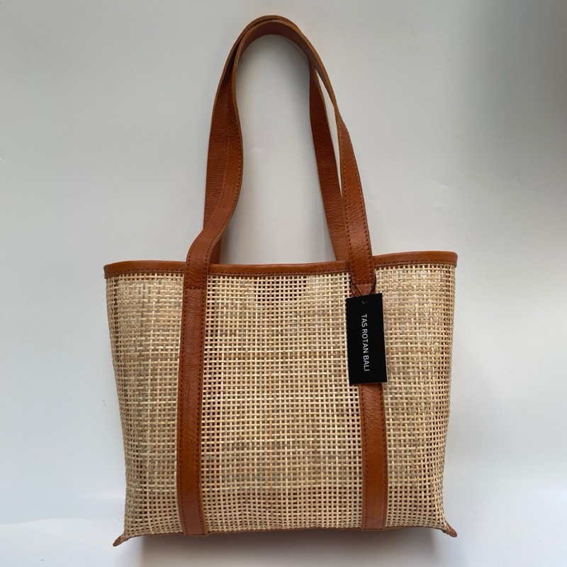 TAS ROTAN BALI | TOTEBAG | SHOULDER BAG | TAS KULIT | TAS WANITA | TAS UNIK