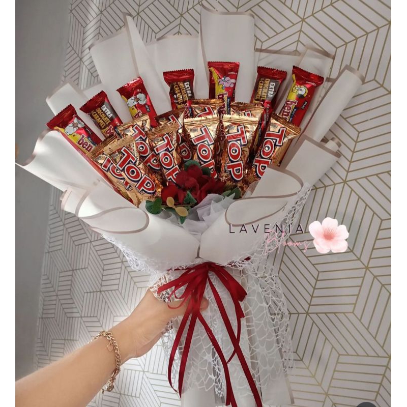 

Buket Snack Bunga Wisuda Murah Gimbul Cantik