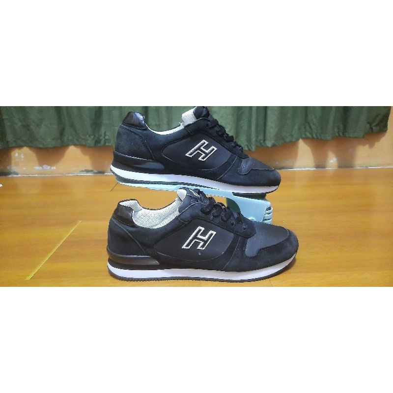 Hogan Italy sneaker size 38