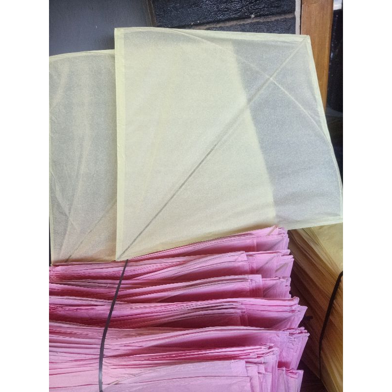 layangan kertas tisu warna ukuran 58 isi100pcs