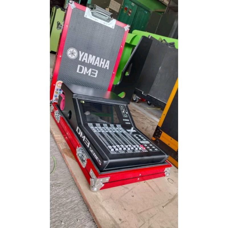 Hardcase Case Fligtcase Digital Mixer Yamaha DM3 DM3S DM3 standard Dante Desain Exclusive by Produse