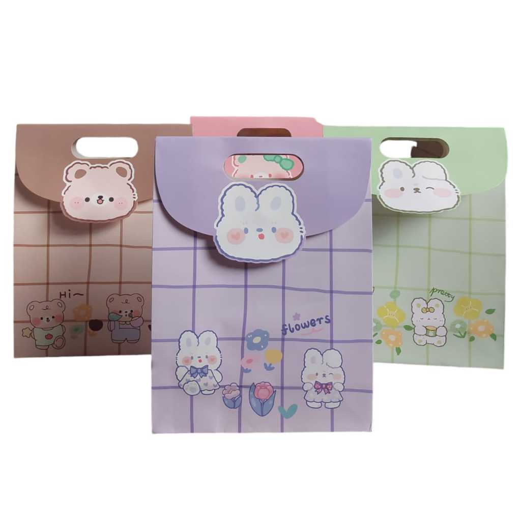 

PAPER BAG TTP L-FD-025 / PAPER BAG MOTIF / TAS KERTAS 24X32X10CM