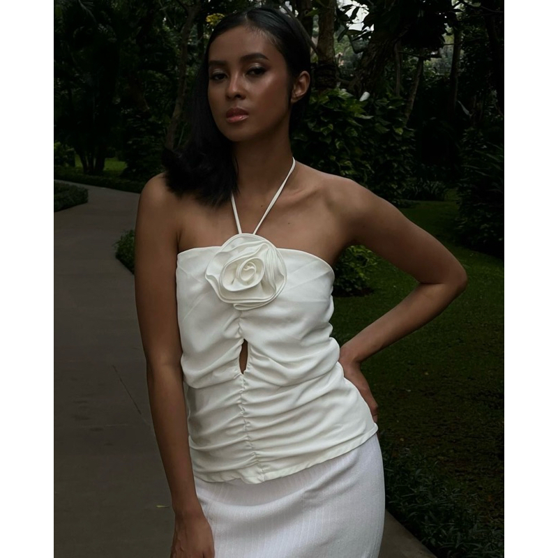 Your Sisters Garment Cara Top White Atasan Halter Bunga Rose