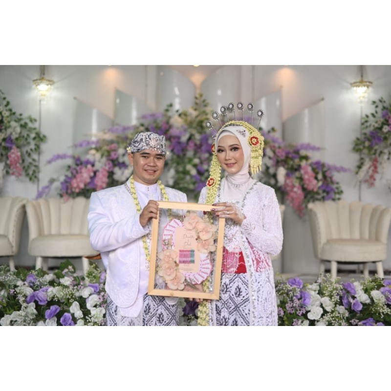 Mahar Rustic + Frame Jati Belanda + Kaca Akrilik