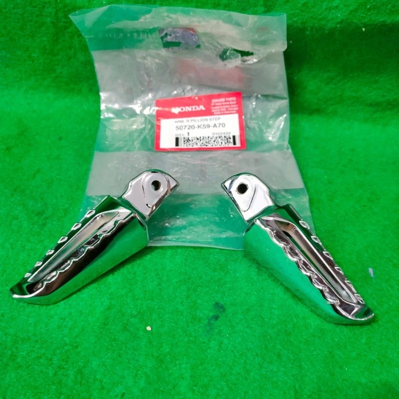 footstep Vario 125 150 new lapis chrome