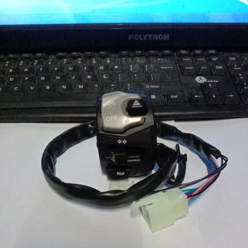 Holder Saklar kiri gsx1000 saklar gsx1000 holder GSX import detail ori UNIVERSAL semua motor