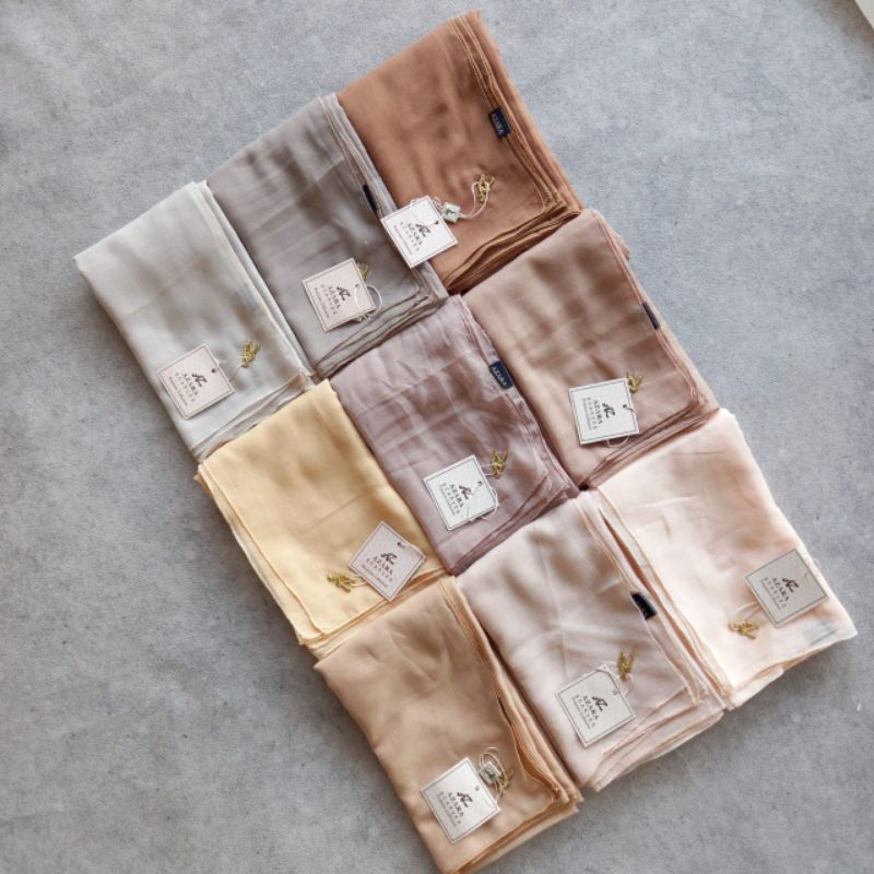 Hijab Segiempat Paris Azara Premium /Kerudung S4 Voal Harian Logo AZ Free Pouch