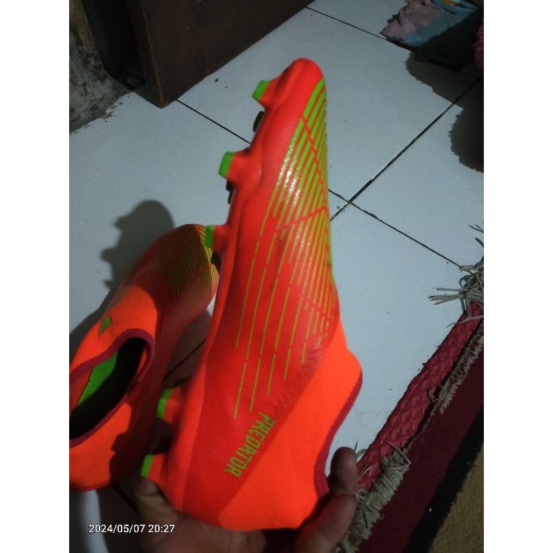 sepatu bola Adidas predator edge 3 original
