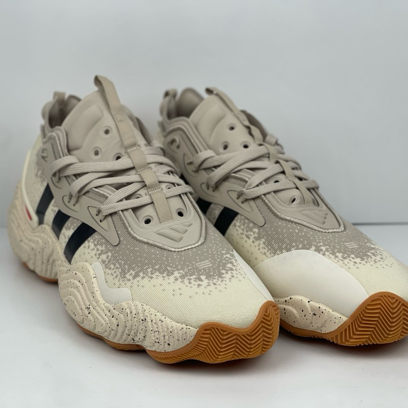 TRAE YOUNG 3 SIZE 48 49 50 SEPATU BASKET UKURAN BESAR BIG RAKSASA JUMBO ORIGINAL LAKI COWO COWOK PRI