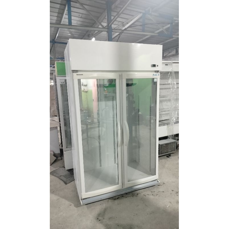 Showcase 2 pintu second