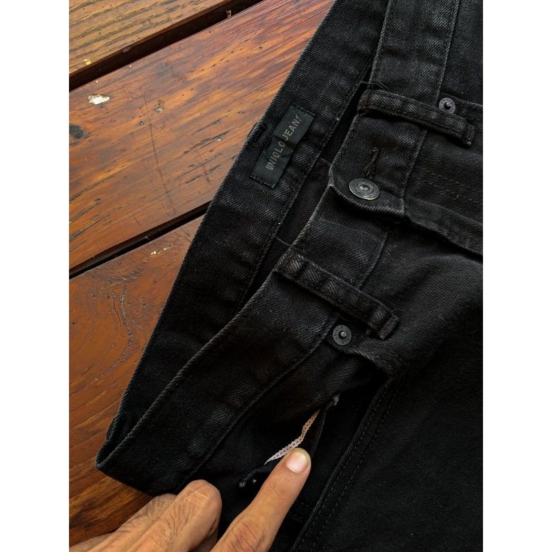 Uniqlo Selvedge black