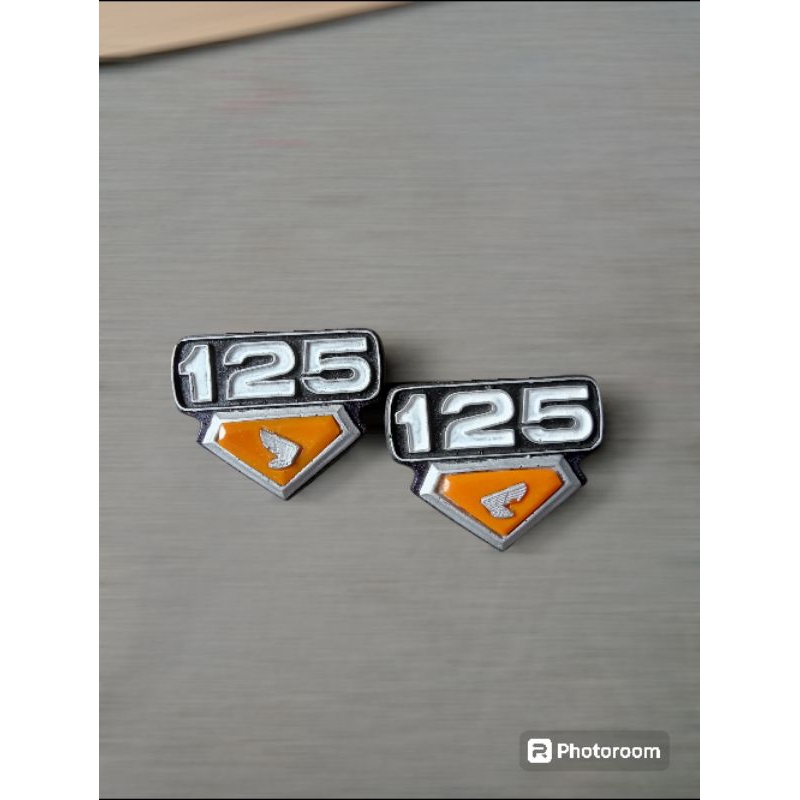 emblem box aki cb 125 logo box aki cb 125 emblem decal box aki cb 125